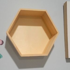 Hexagonal Cream Wall Shelf NEW